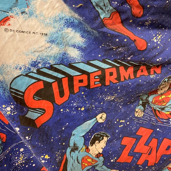 Superman bed sheet. - Picture 2 of 7